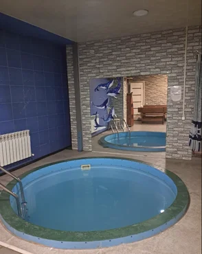Основной зал